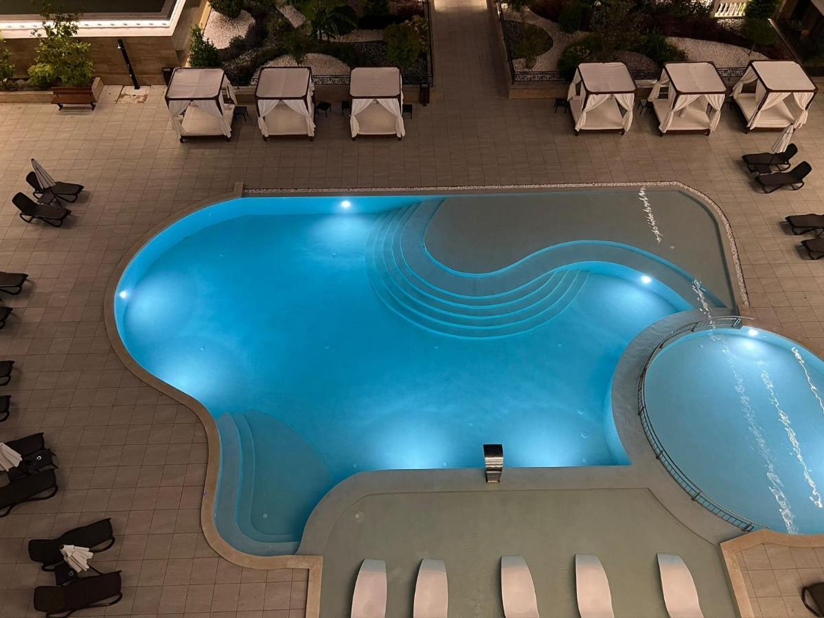 Luxury Penthouse Apartments At Valencia Gardens Burgas by Eksteriør bilde